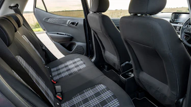 Hyundai i10 facelift rear seats