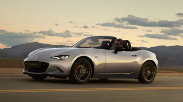 2024 Mazda MX-5 dynamic