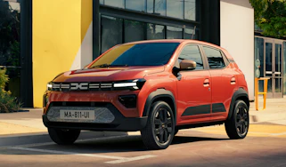 Dacia Spring front quarter
