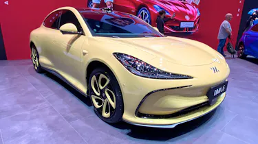 IM L6 front quarter