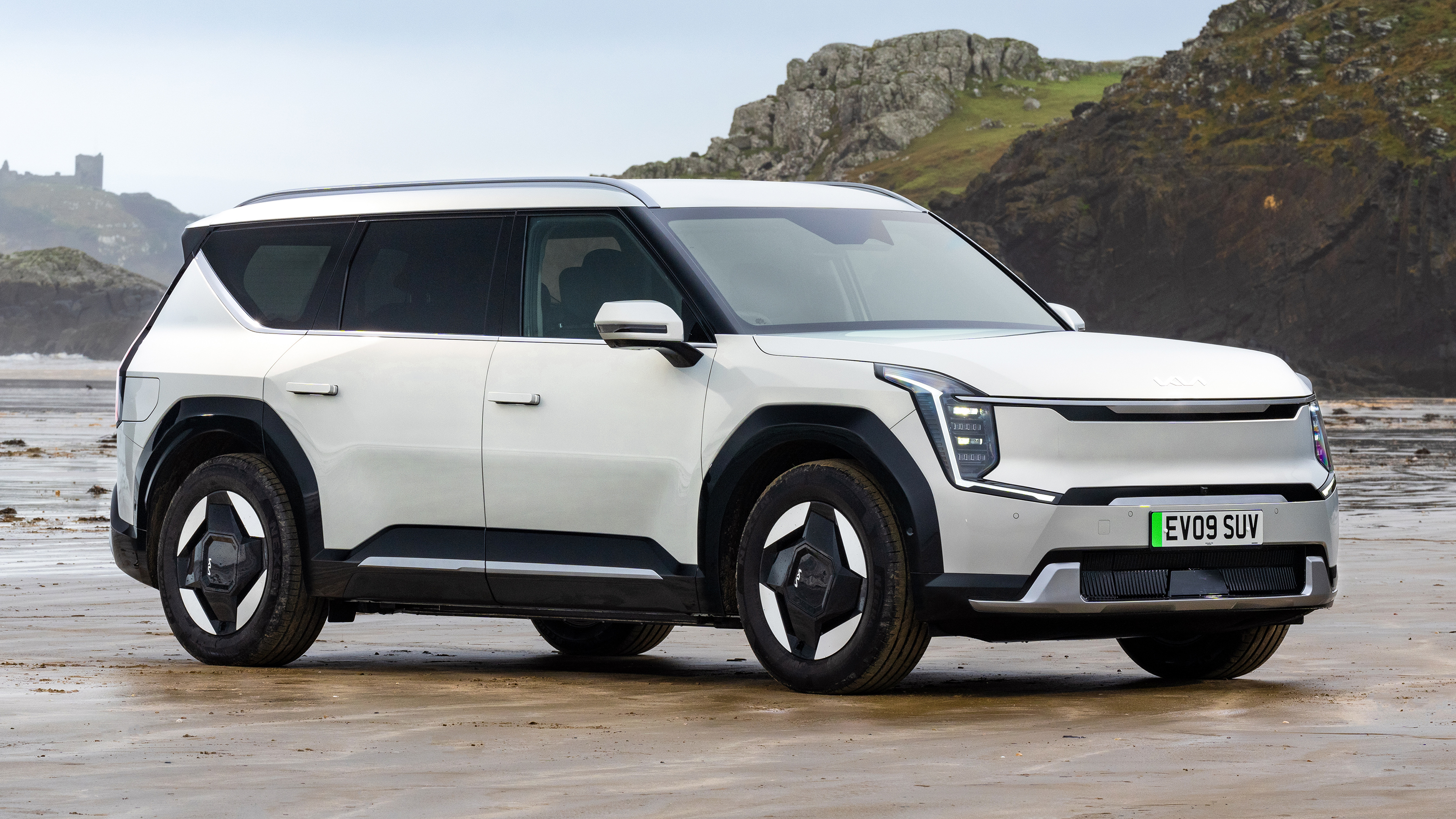 Kia EV9 Air front quarter static