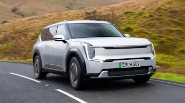 Kia EV9 front quarter dynamic