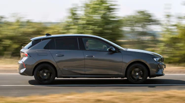 Vauxhall Astra side