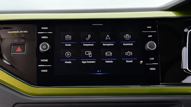 Volkswagen Taigo infotainment