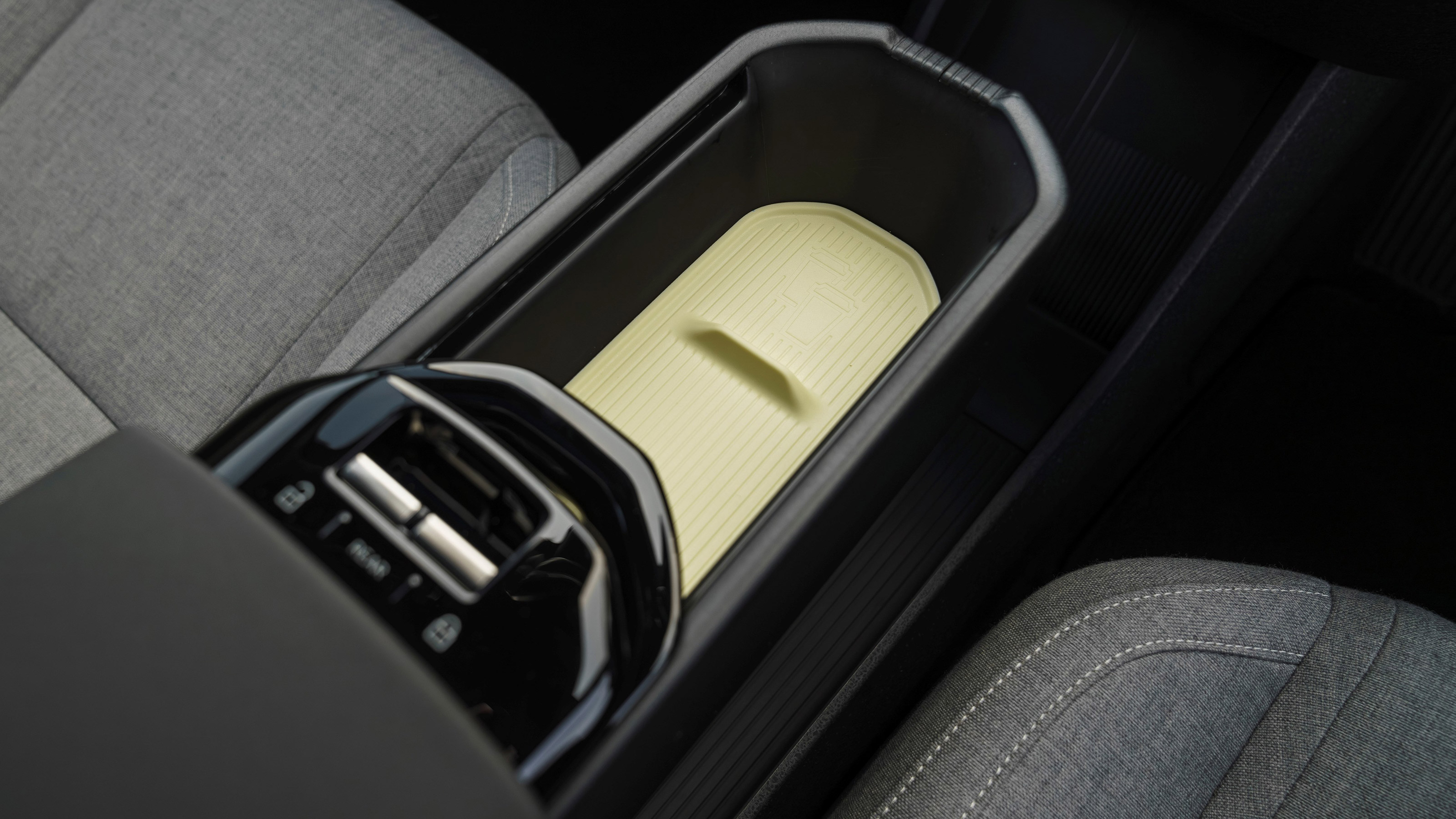 Volvo EX30 UK central storage