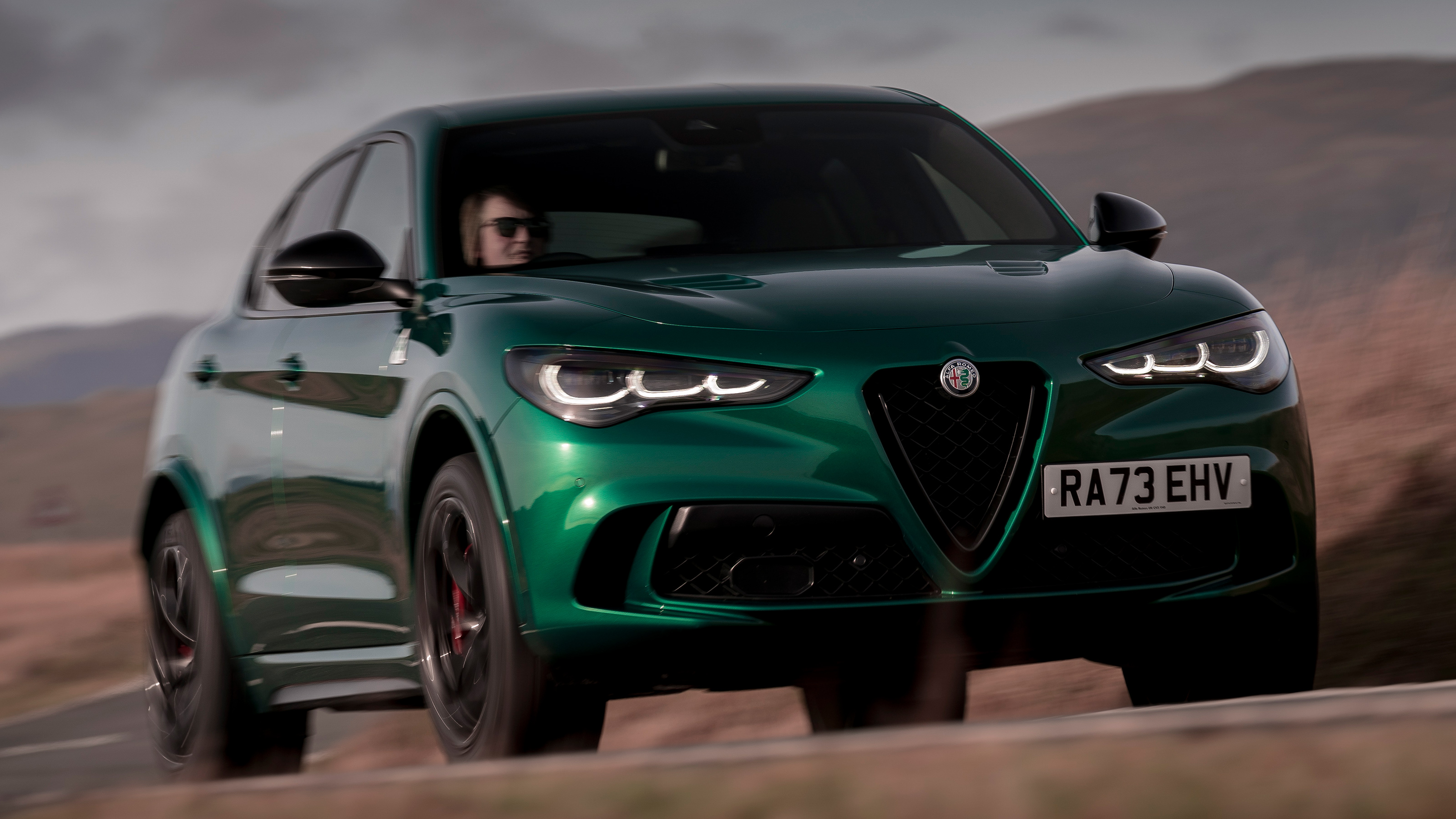 Alfa Romeo Stelvio Quadrifoglio front quarter dynamic