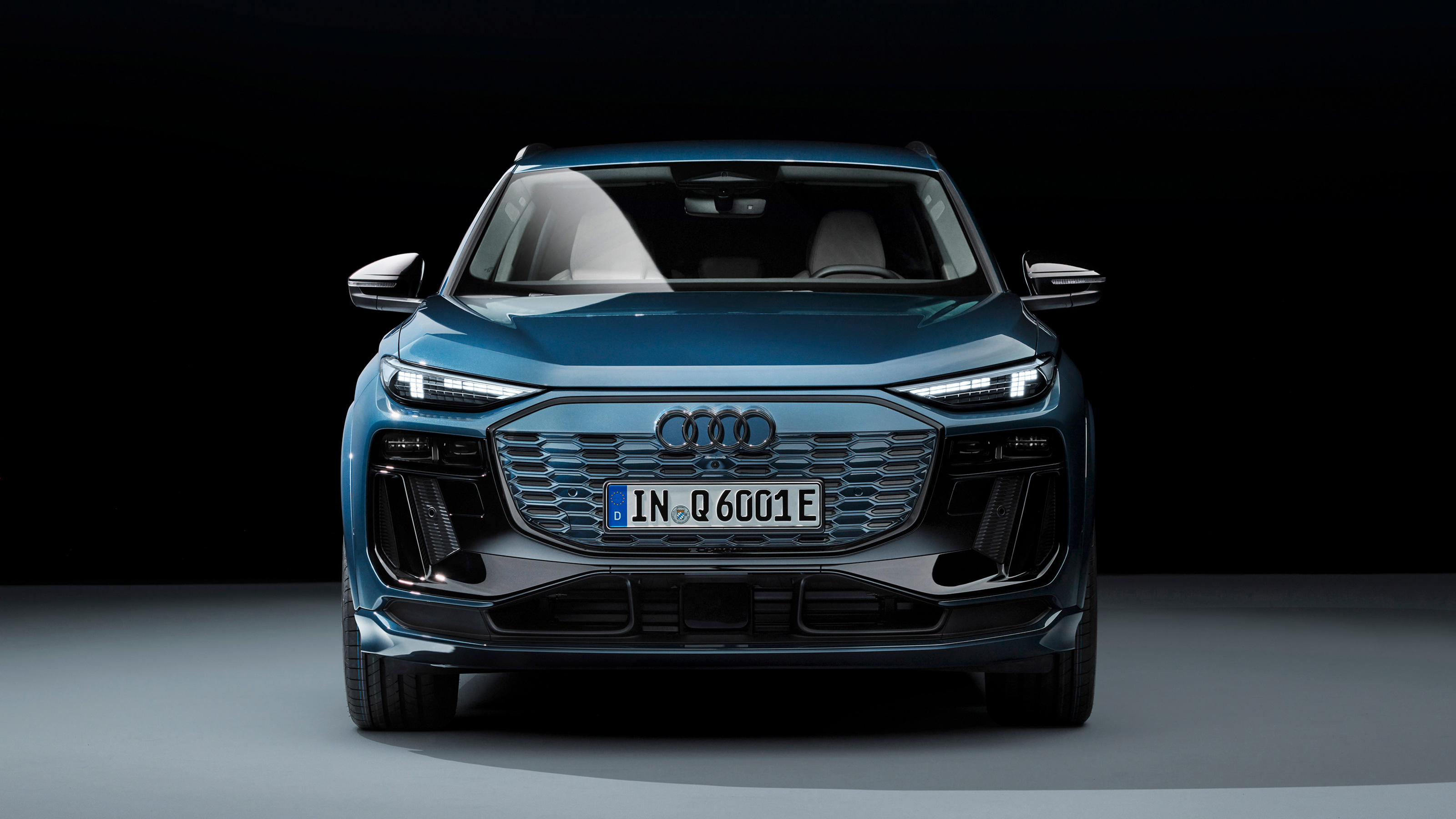 Audi Q6 e-tron front static