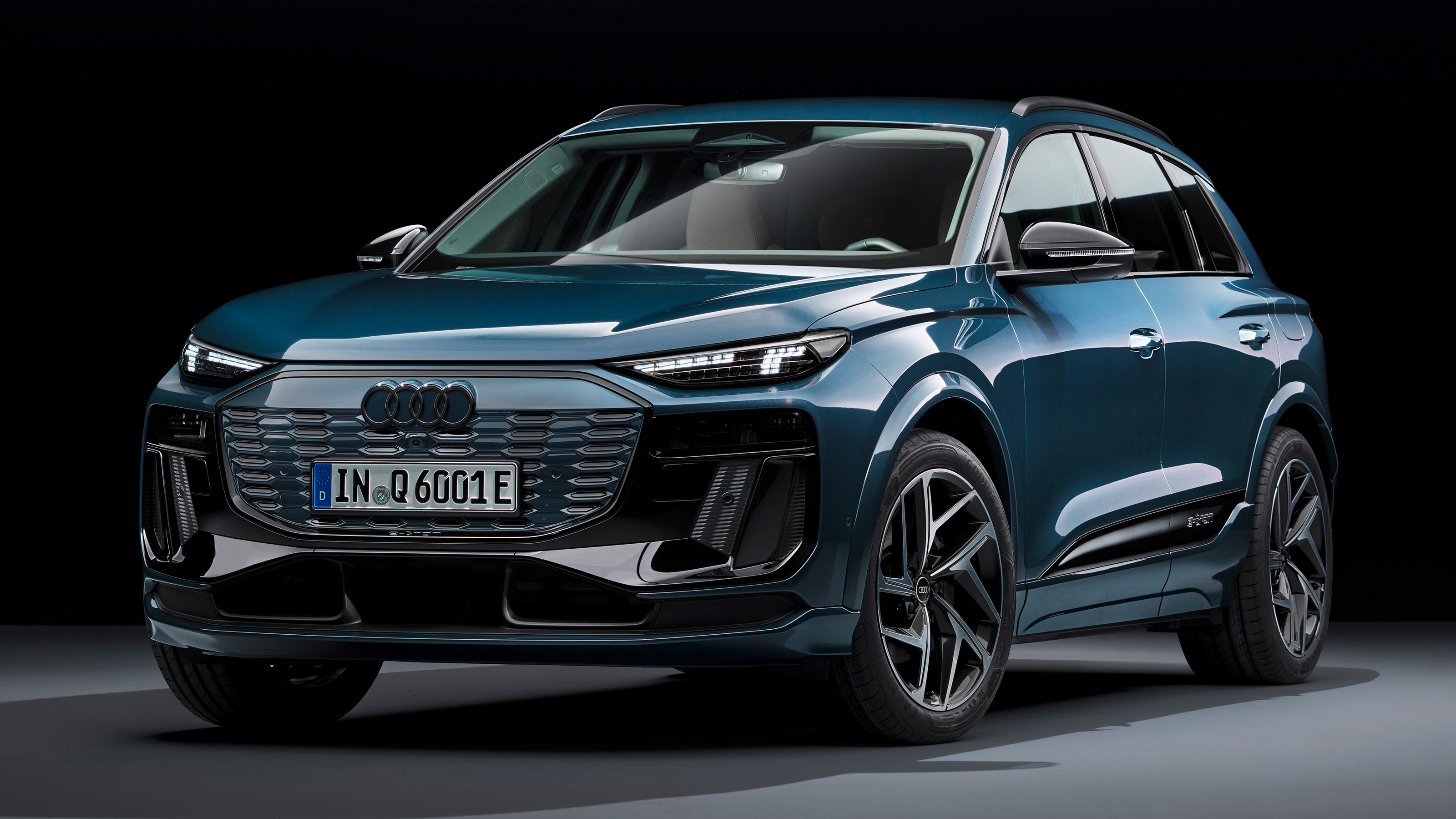 Audi Q6 e-tron front quarter static