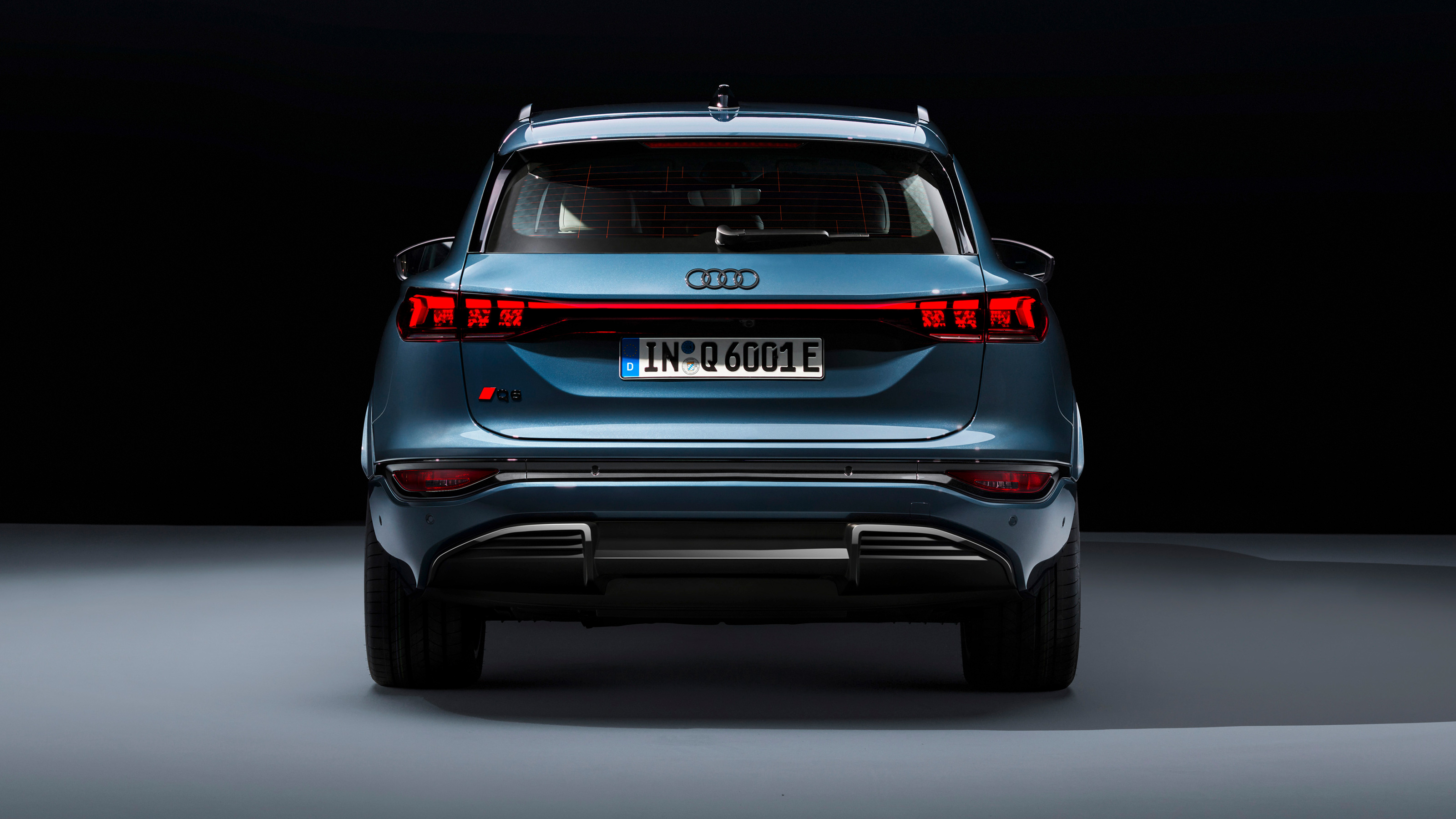 Audi Q6 e-tron rear static