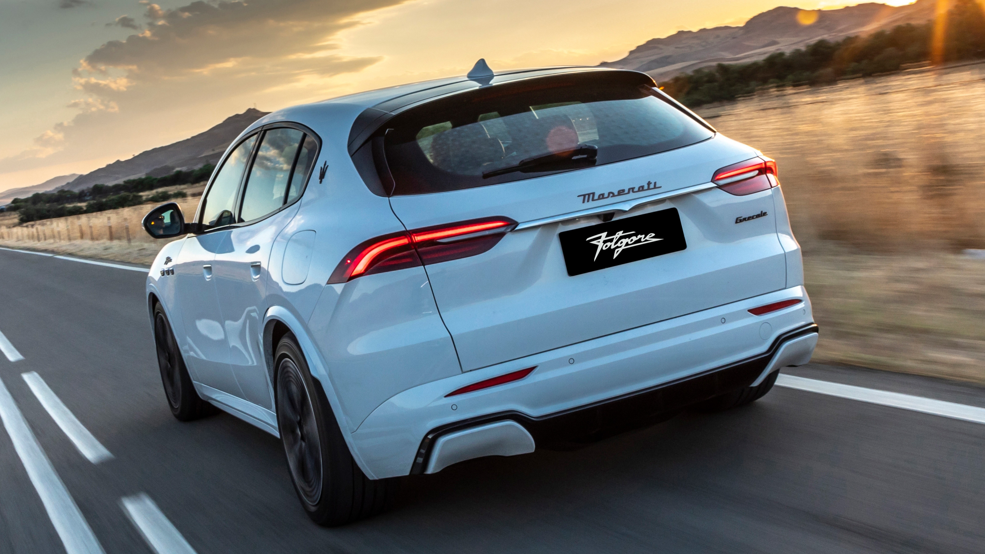 Maserati Grecale Folgore rear quarter