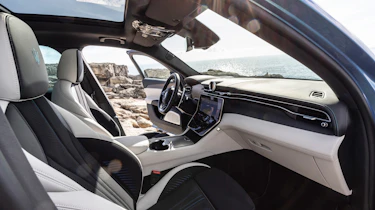 Maserati Grecale Folgore interior