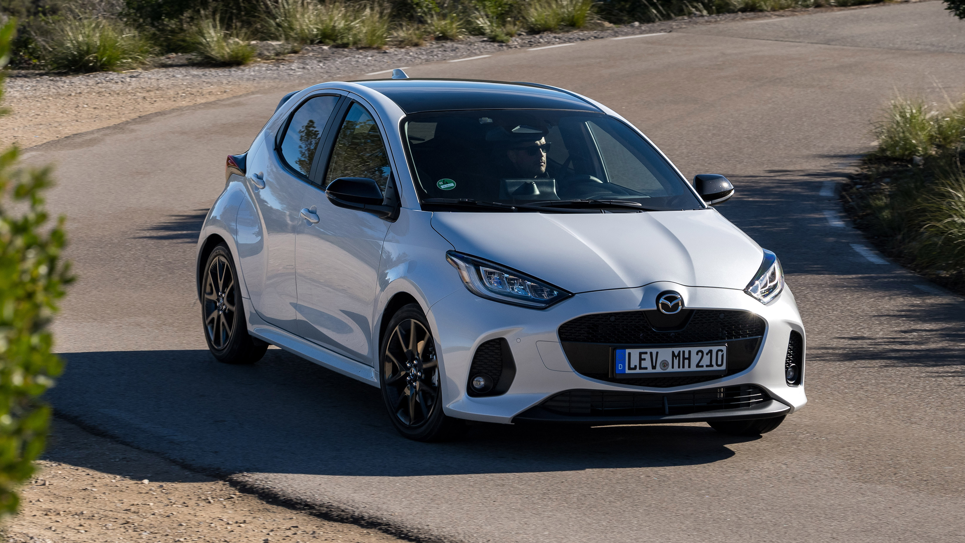Mazda2 Hybrid static