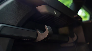 Skoda Karoq SportLine boot hooks