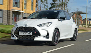 Toyota Yaris Carbuyer drive