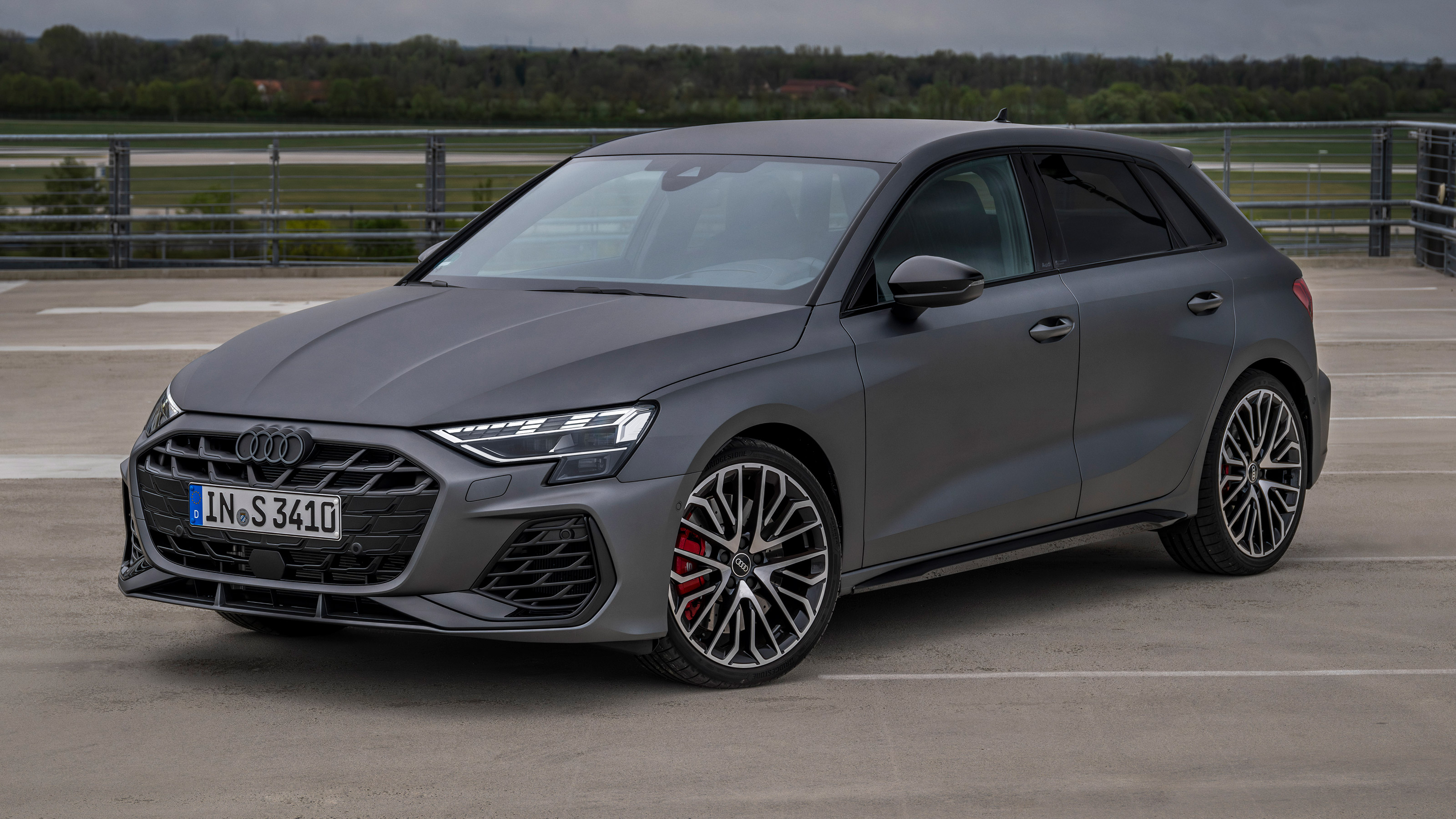 Audi S3 Sportback front 3/4