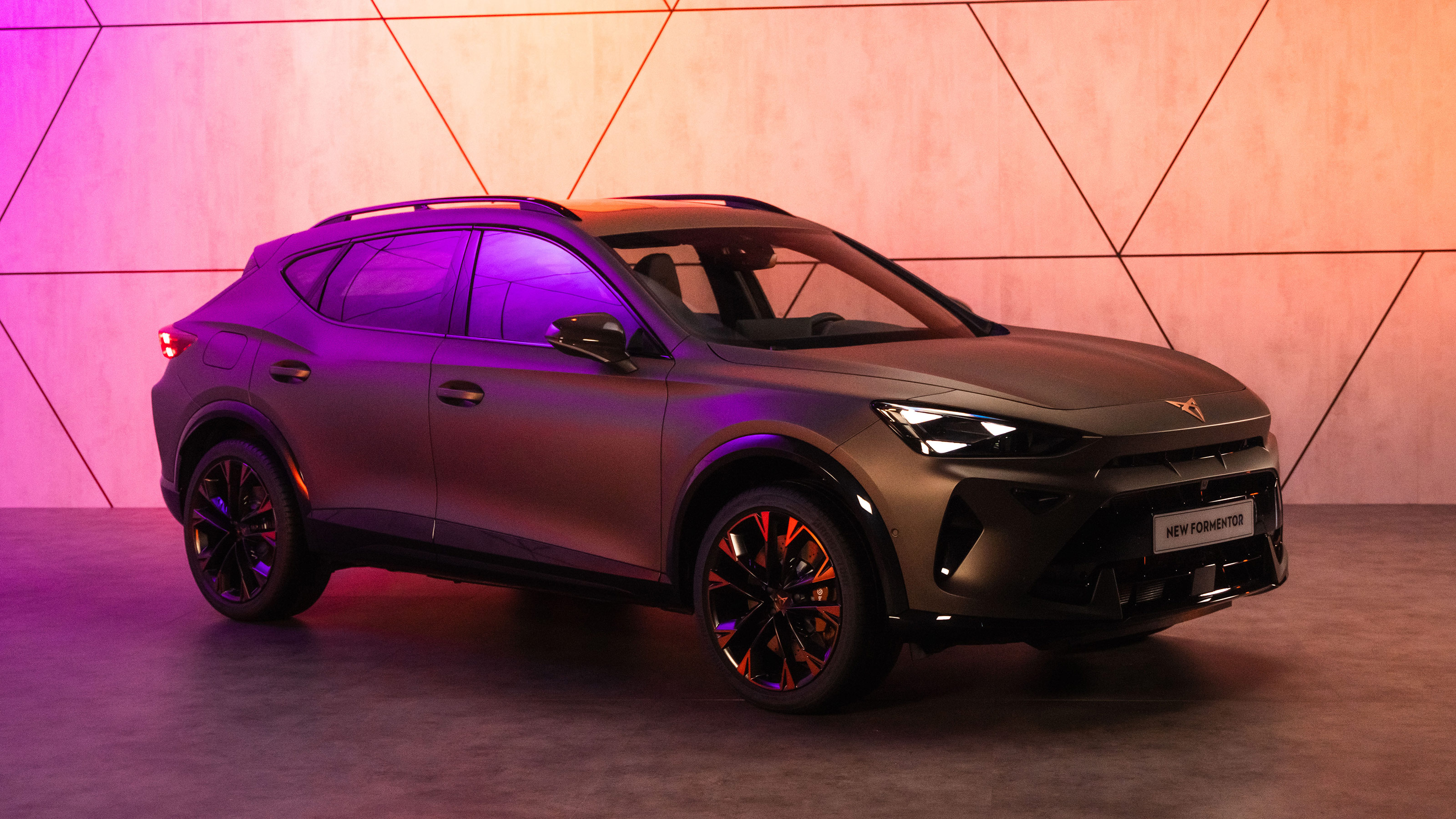 Cupra Formentor front quarter