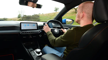 MG3 interior staff