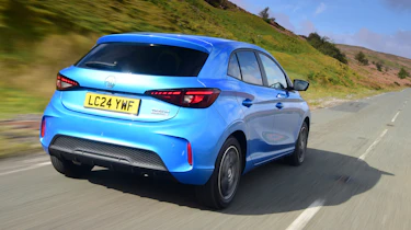 MG3 rear 3/4 tracking
