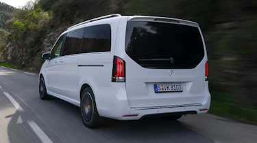 Mercedes V-Class rear quarter dynamic