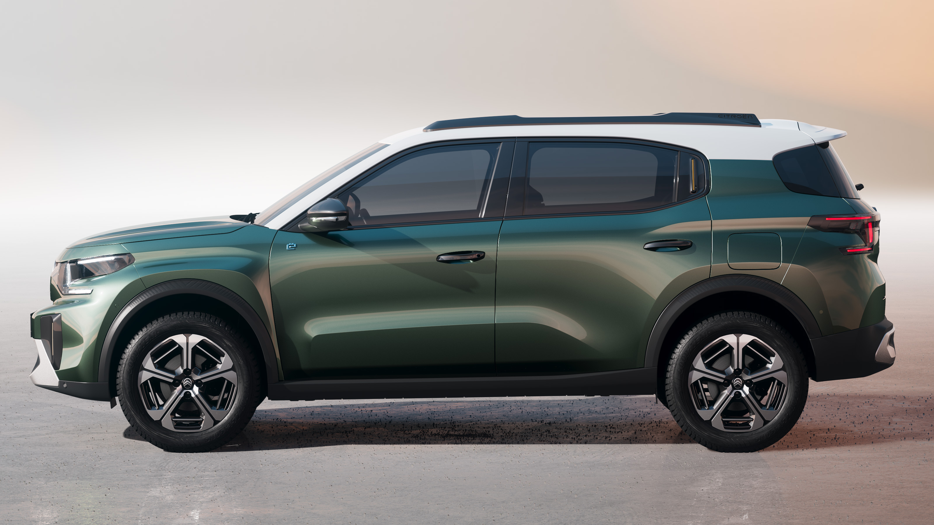Citroen C3 Aircross side