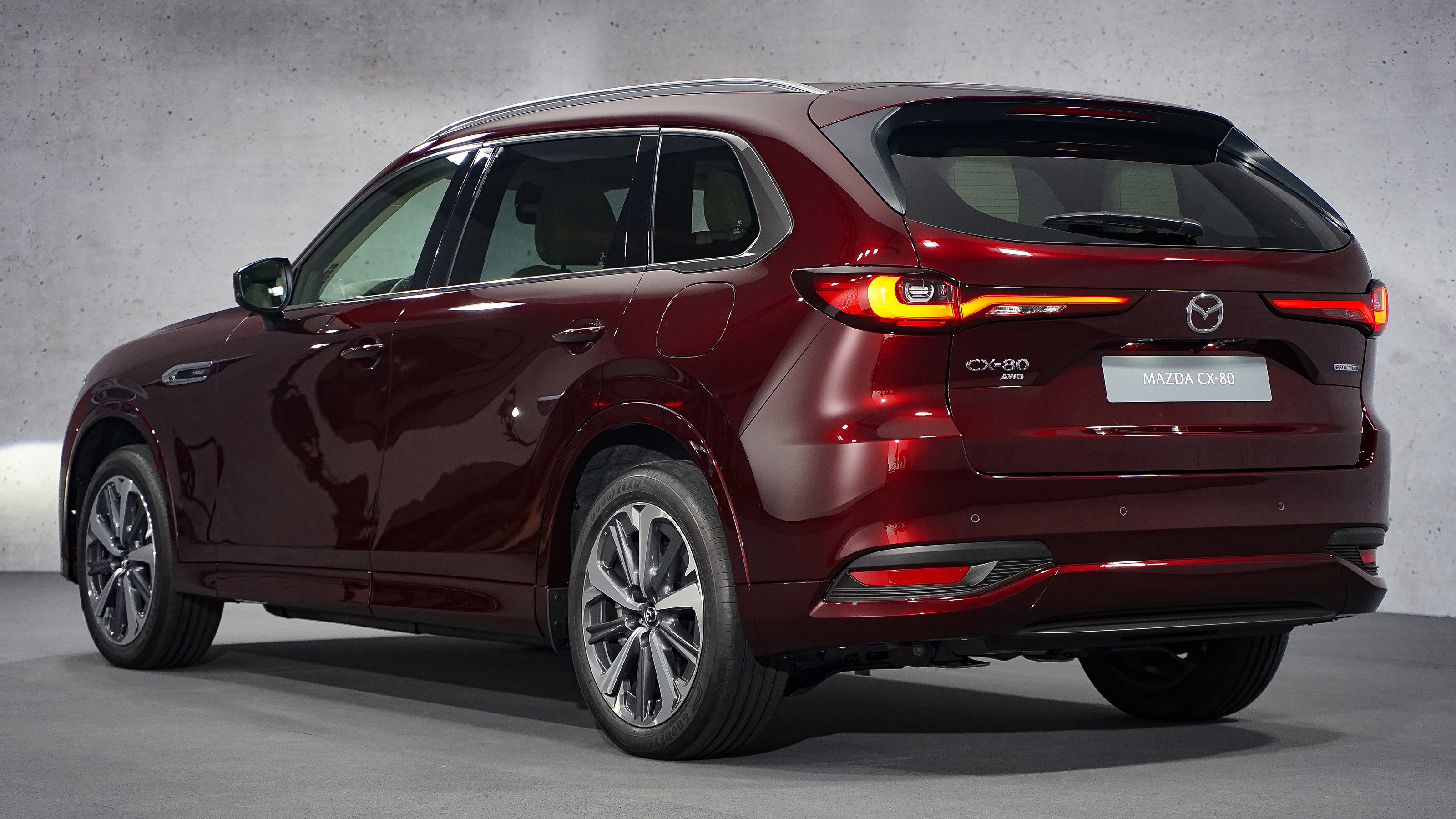 Mazda CX-80 rear quarter
