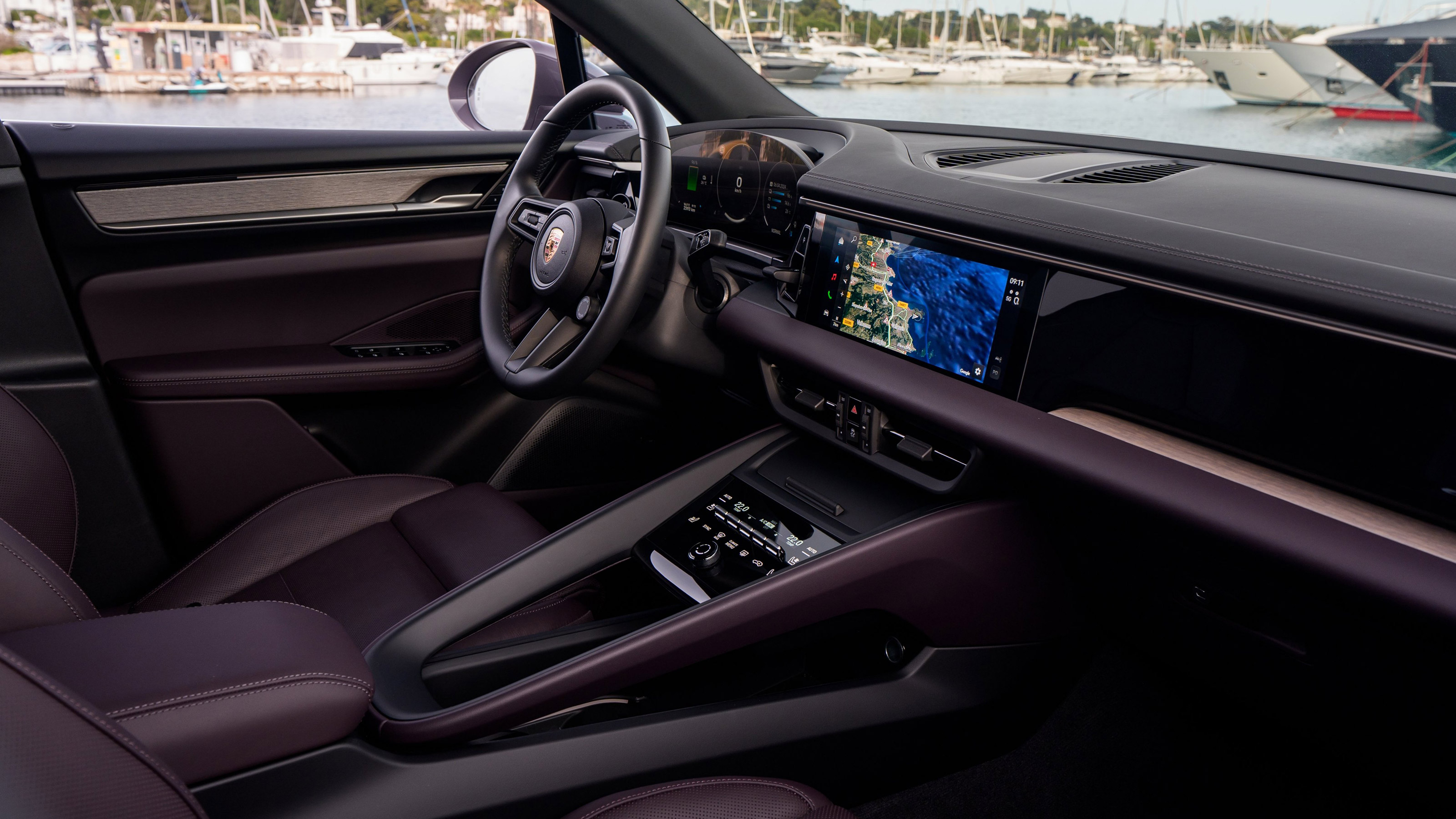 Porsche Macan Electric interior