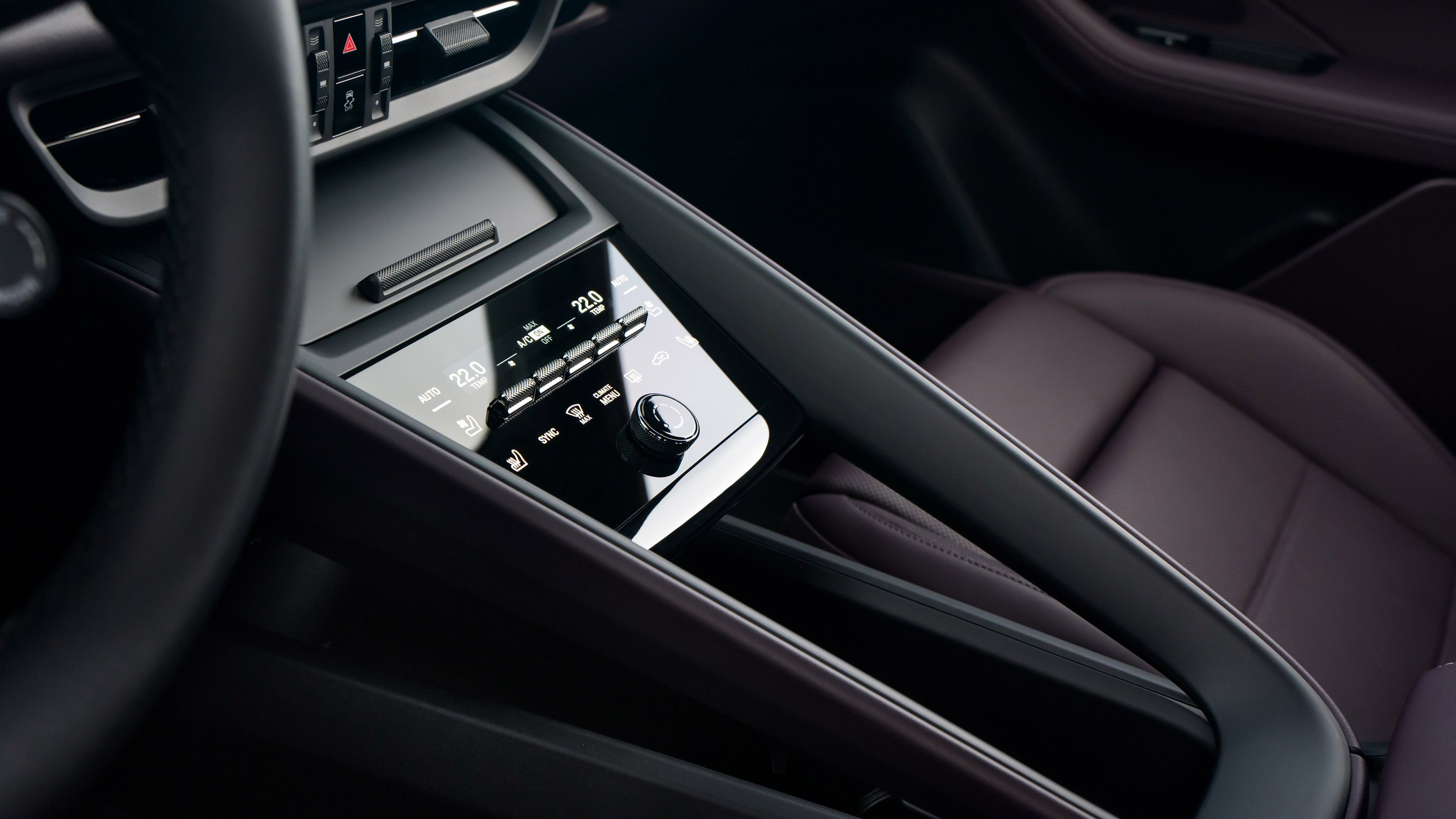 Porsche Macan Electric centre console