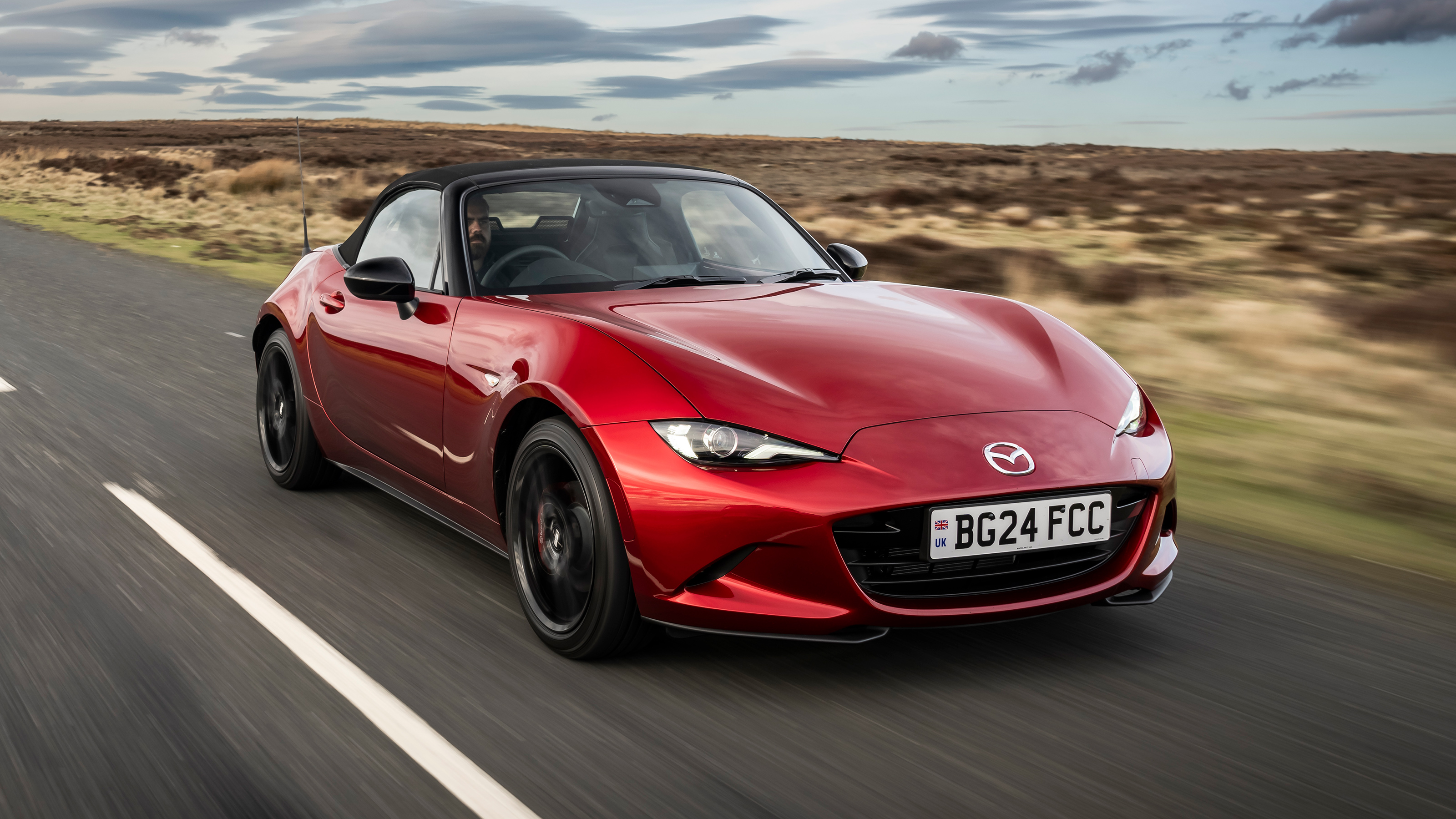 2024 Mazda MX-5 front quarter rolling