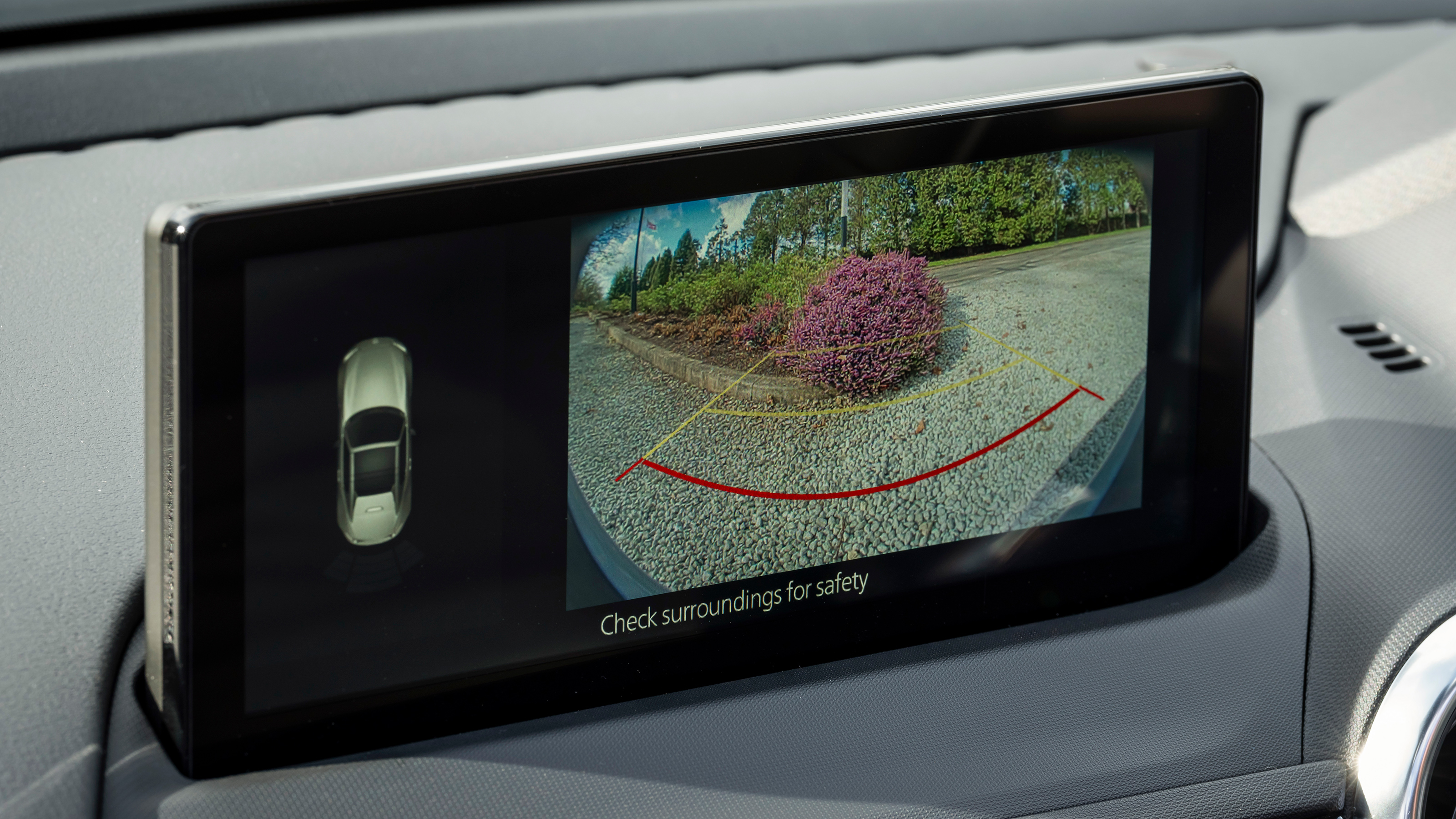 2024 Mazda MX-5 infotainment
