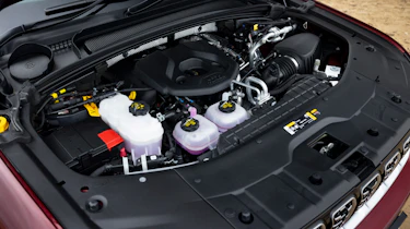 Jeep Grand Cherokee engine bay