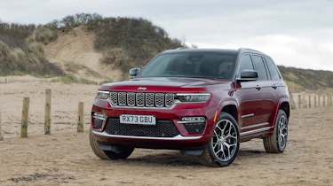 Jeep Grand Cherokee front 3/4 static