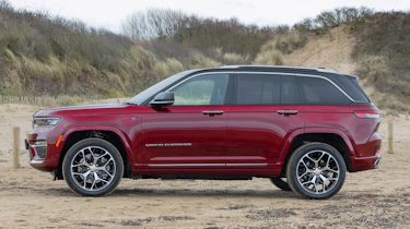 Jeep Grand Cherokee side static
