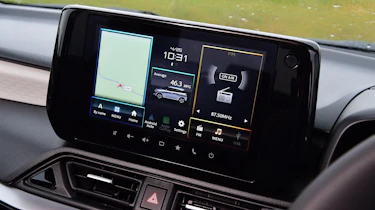 Suzuki Swift UK infotainment