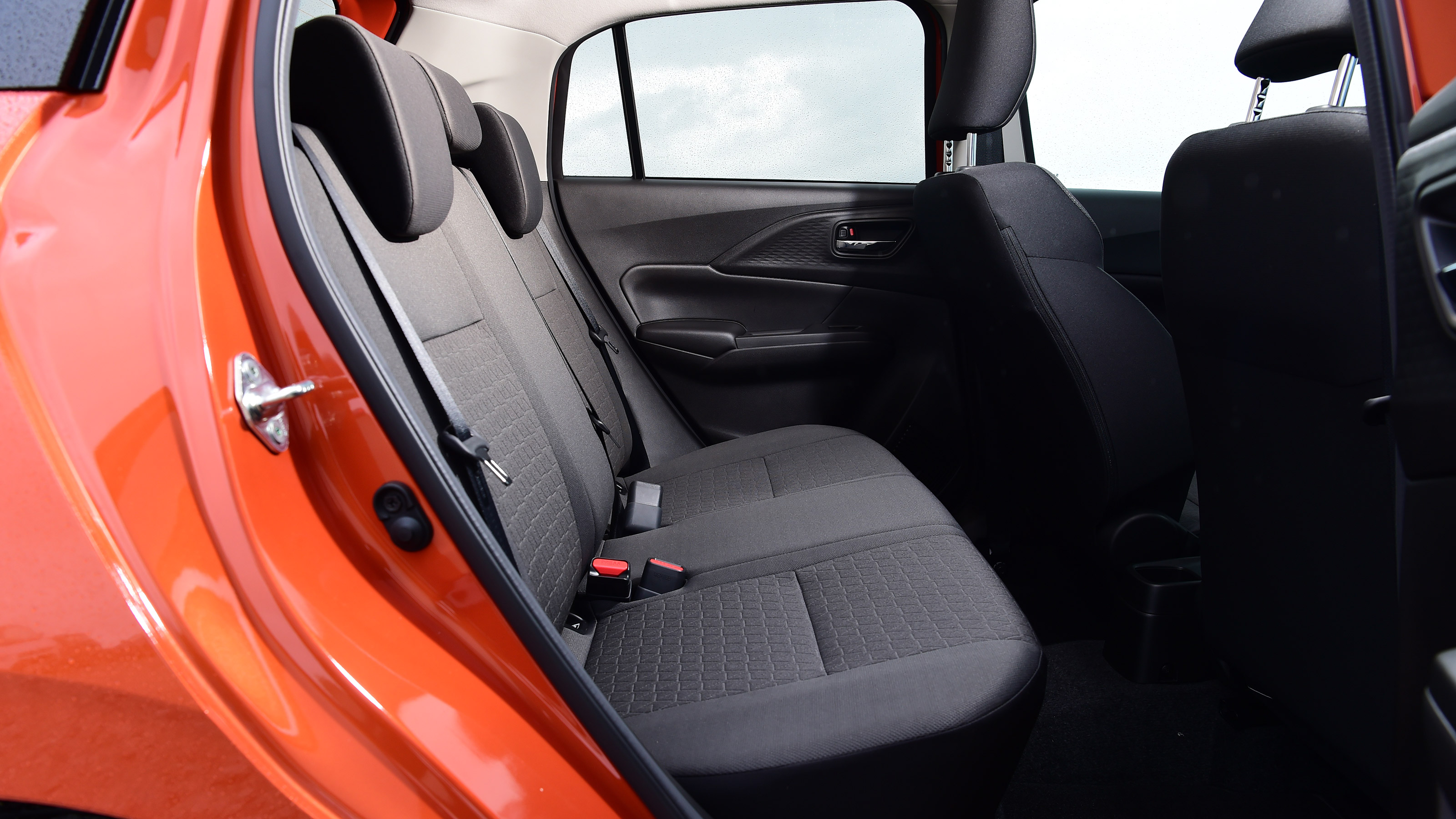 Suzuki Swift UK rear seats