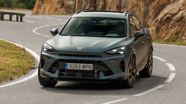 Cupra Formentor 2024 cornering