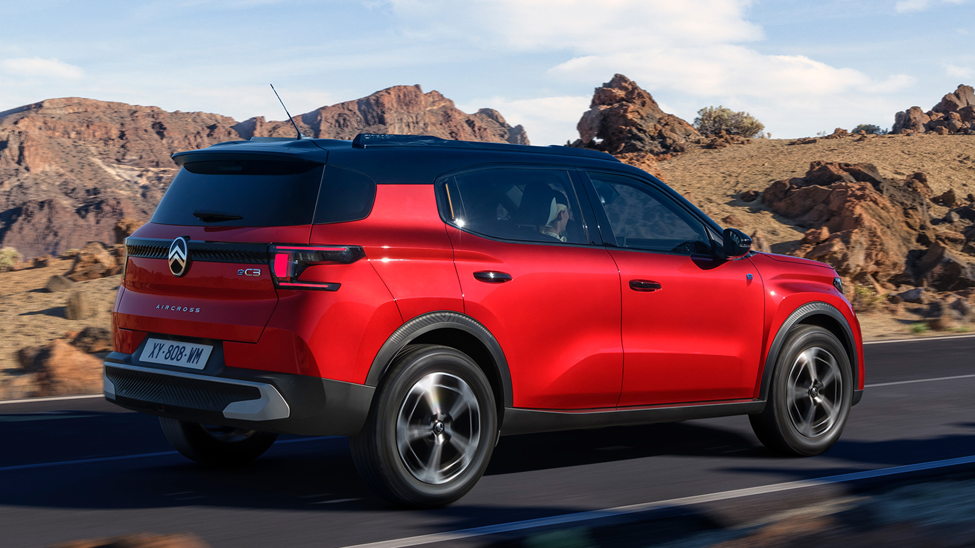 New Citroen C3 Aircross rear quarter