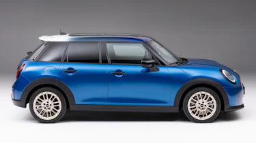 2024 MINI Cooper 5 Door side