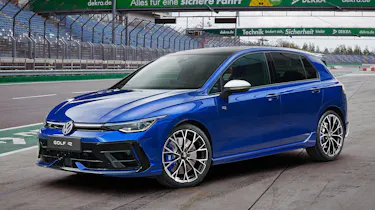 Volkswagen Golf R front quarter