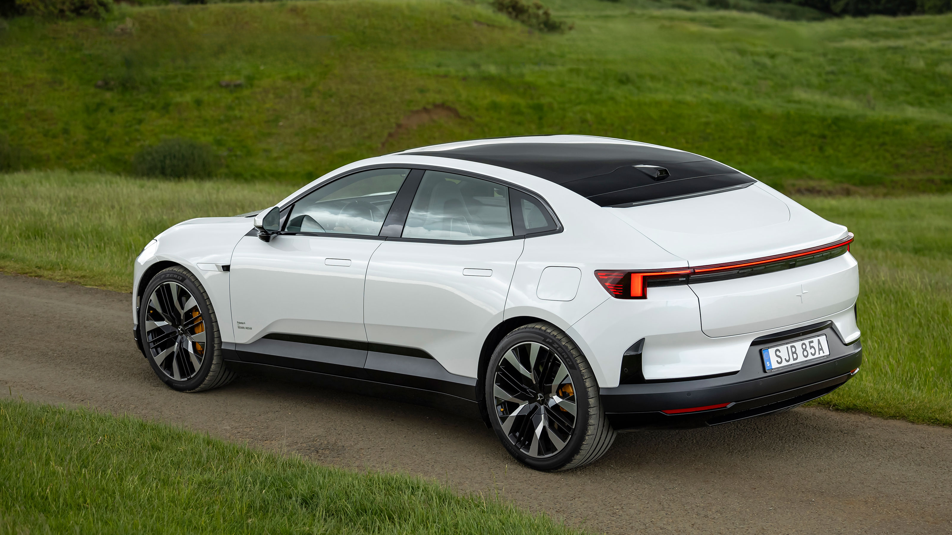 Polestar 4 overhead