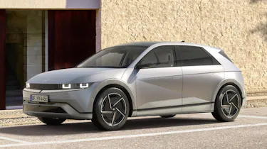 Hyundai Ioniq 5 2024 front quarter