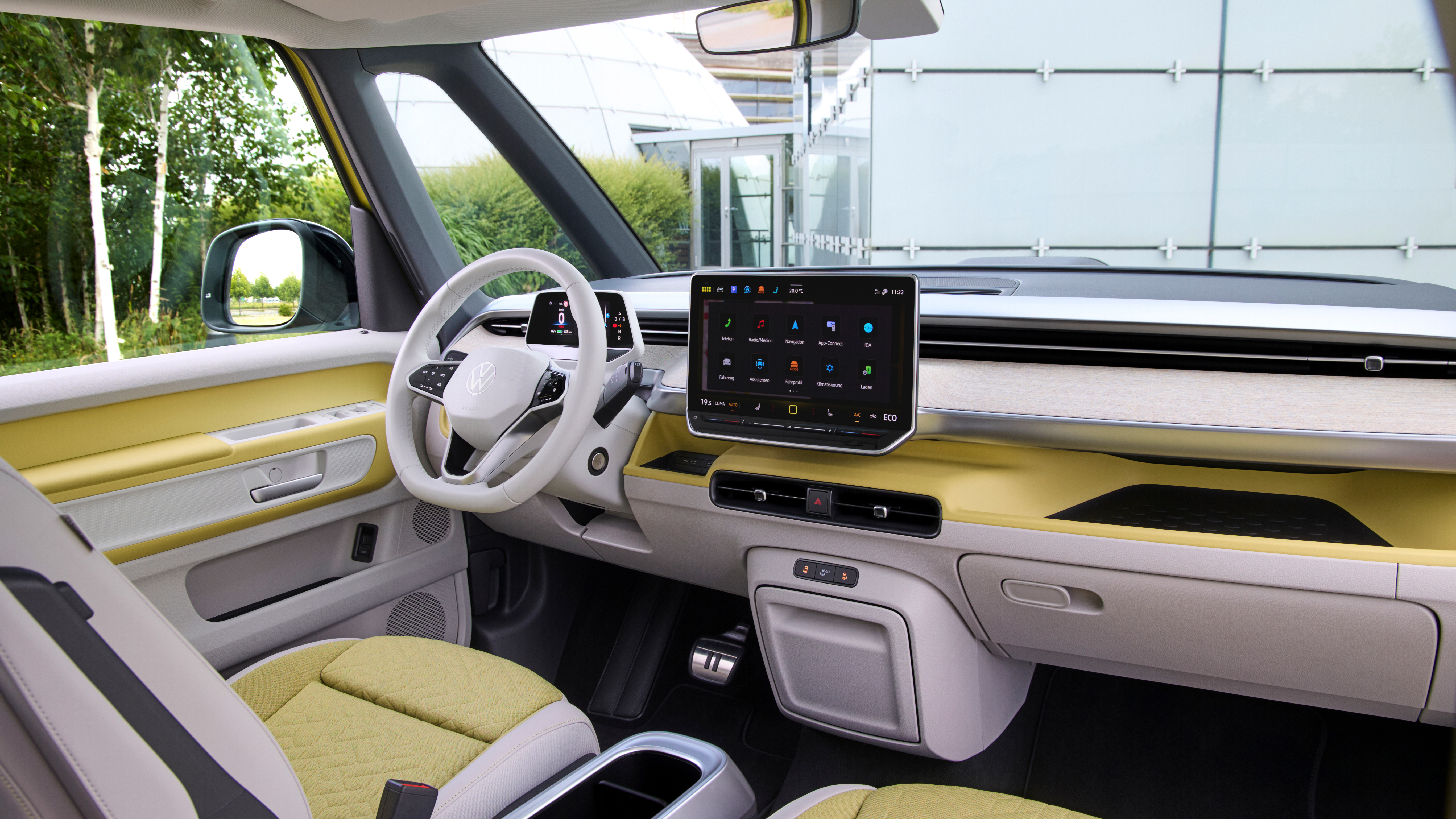 Volkswagen ID. Buzz LWB interior side