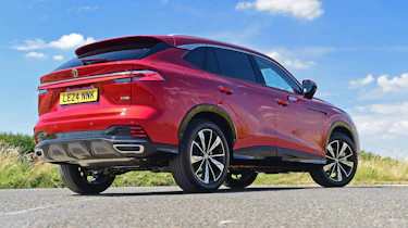 MG HS rear quarter static