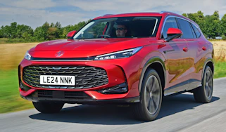 MG HS front quarter dynamic