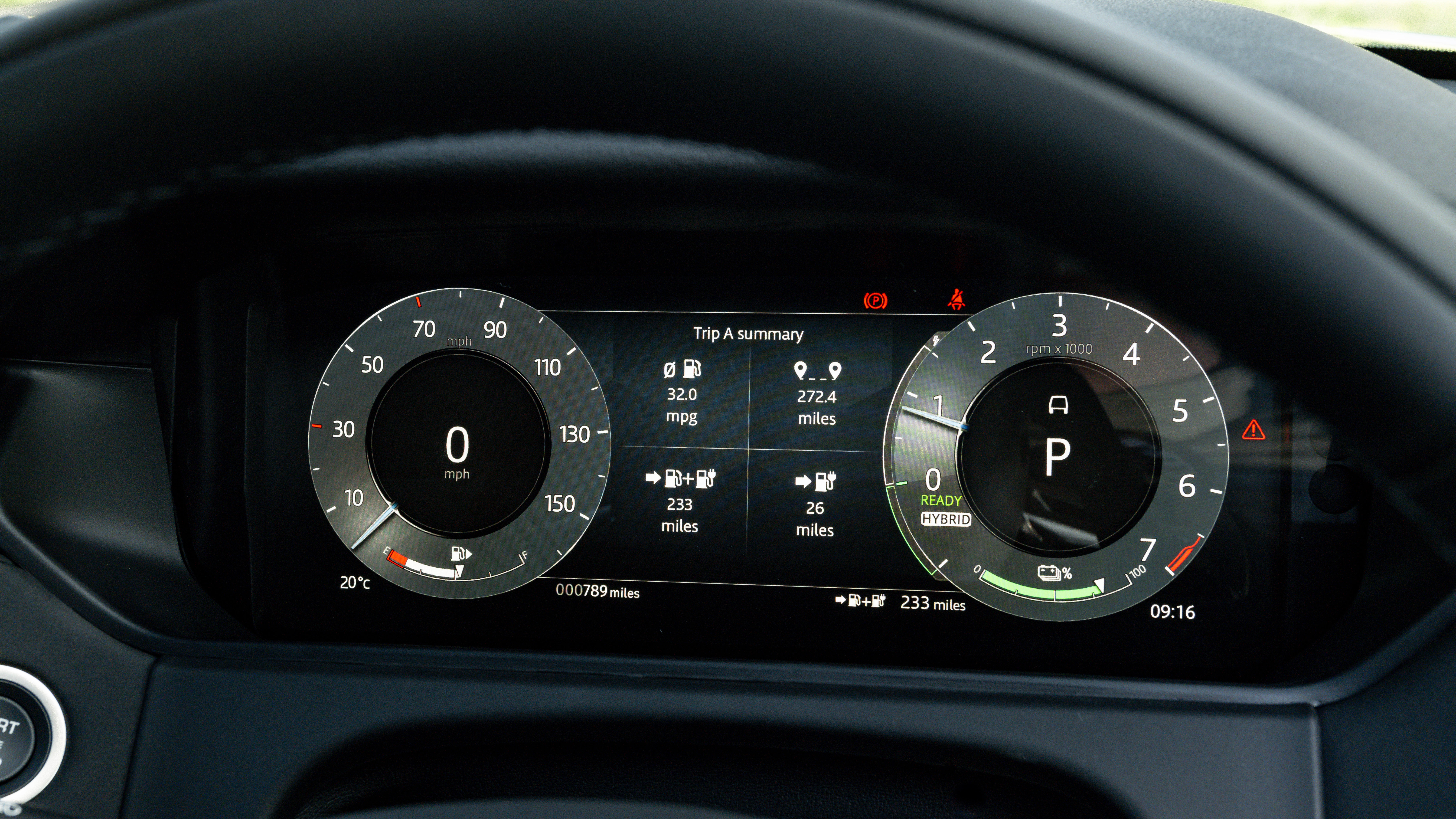 Range Rover Velar driver's display
