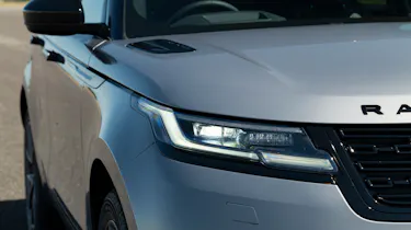 Range Rover Velar headlight