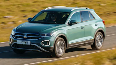 Volkswagen T-Roc front quarter driving