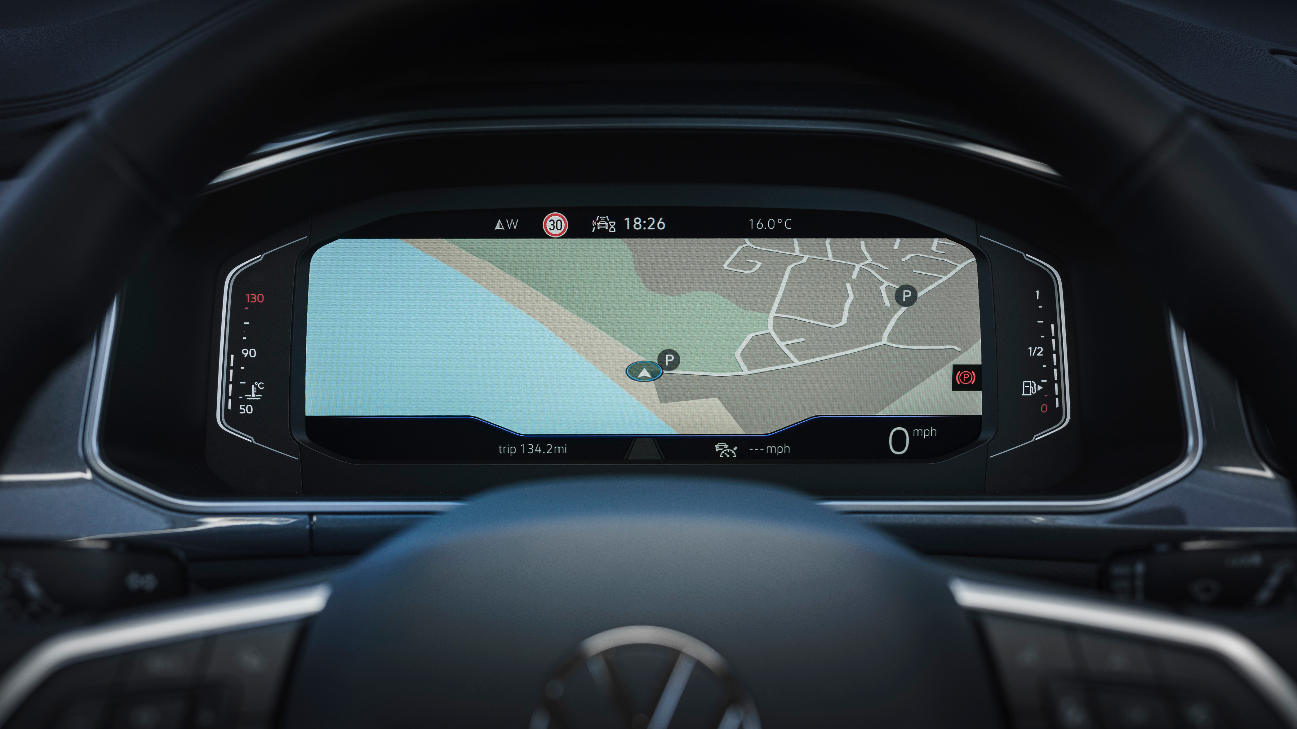 Volkswagen T-Roc digital gauge