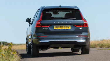Volvo XC60 rear driving