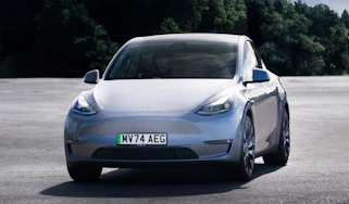 Tesla Model Y Long Range RWD front
