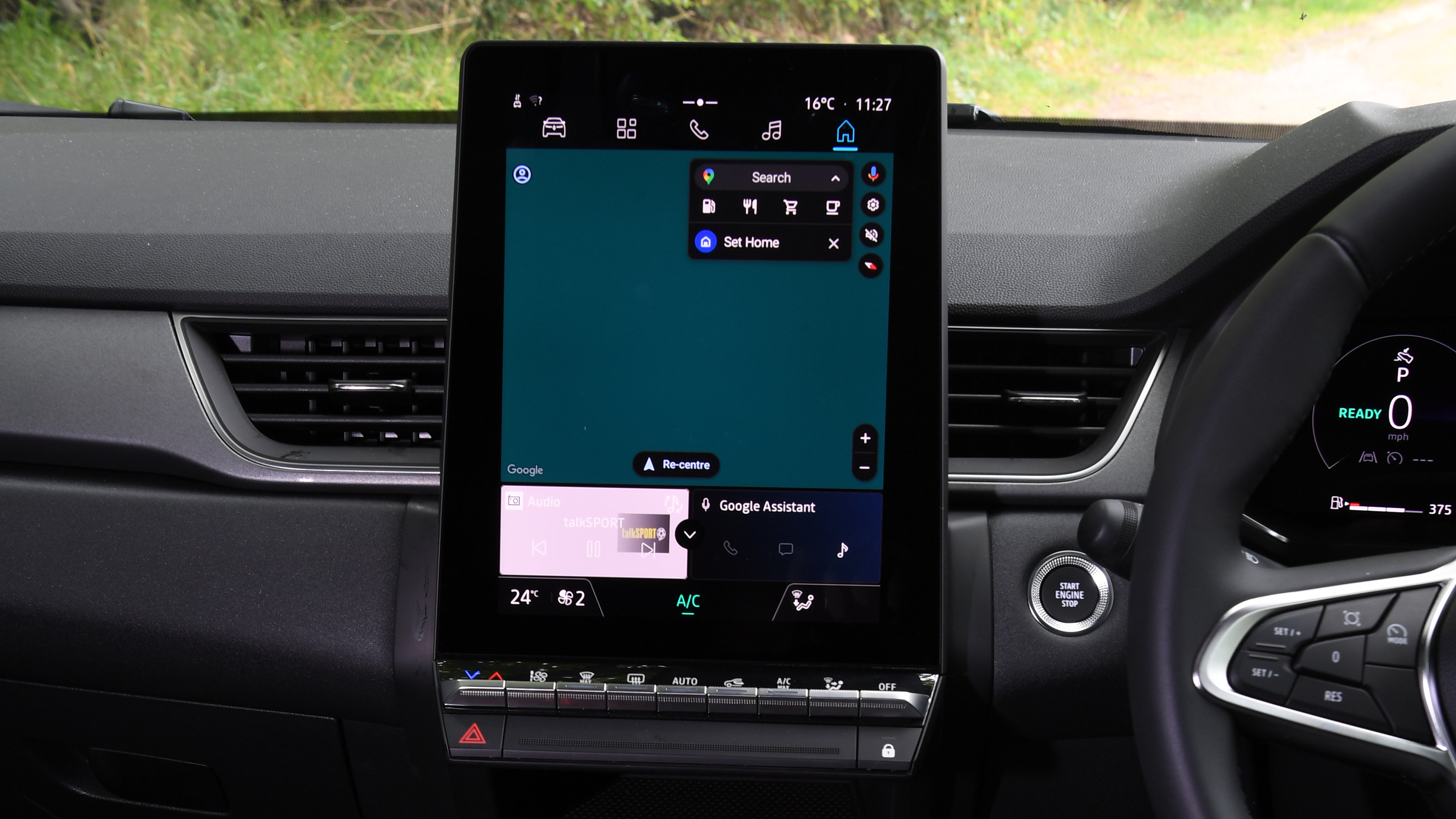 Renault Captur infotainment